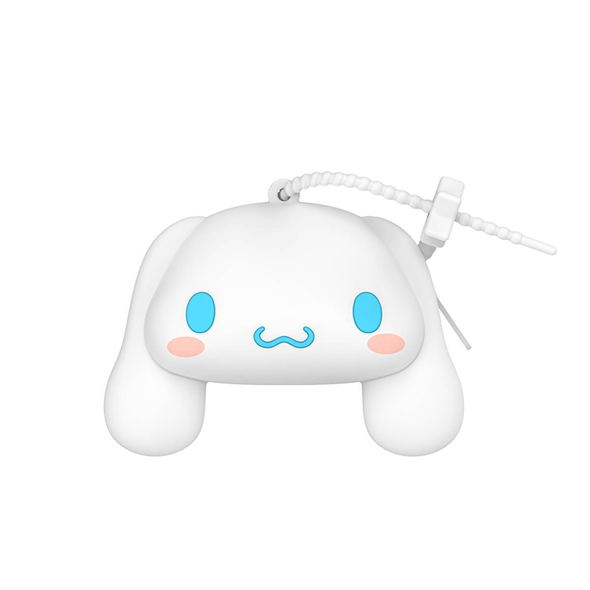 Sanrio Cinnamoroll silicone coin purse in white with blue accents. A soft and durable accessory for storing small items, great for gifts.