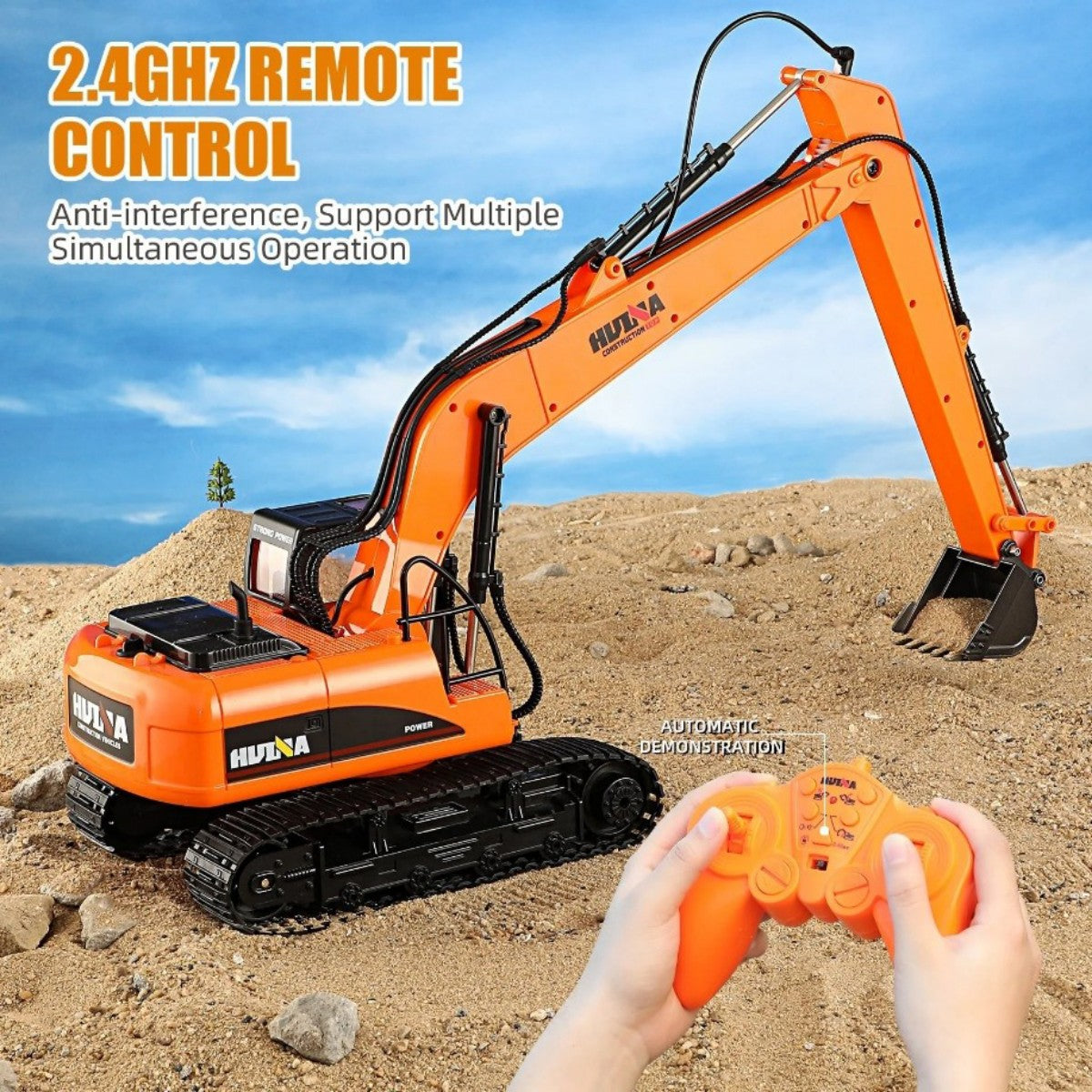 Huina 1551 RC Excavator with 2.4GHz remote control for interference-free operation, shown digging in sand with realistic motion.