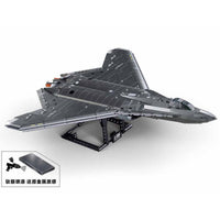 SLUBAN M38-B1587 Model Bricks J50S Fighter Jet 879Pcs