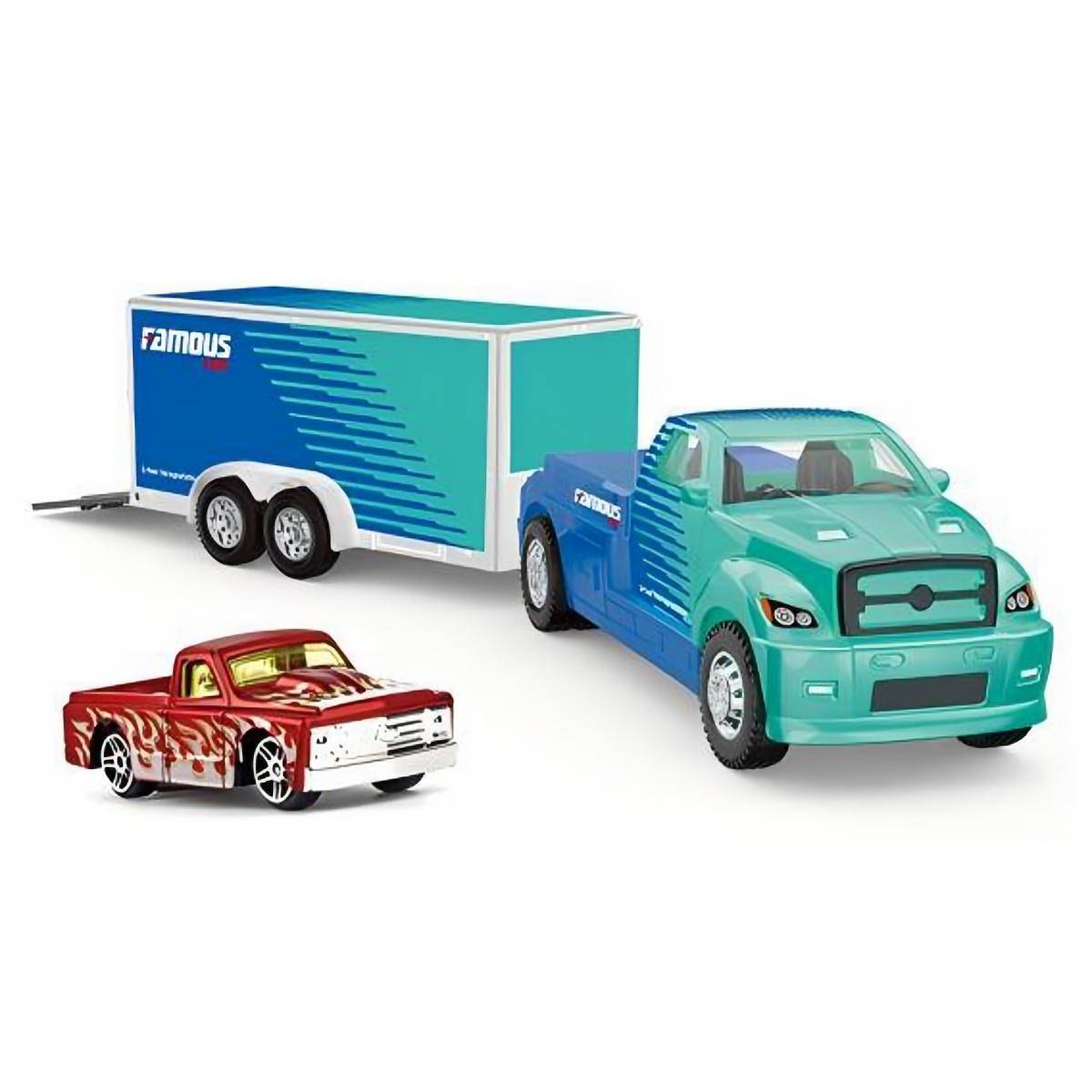 Green container trailer truck with a red flame-designed pickup truck. 1:64 alloy diecast model with realistic detailing and sturdy build.