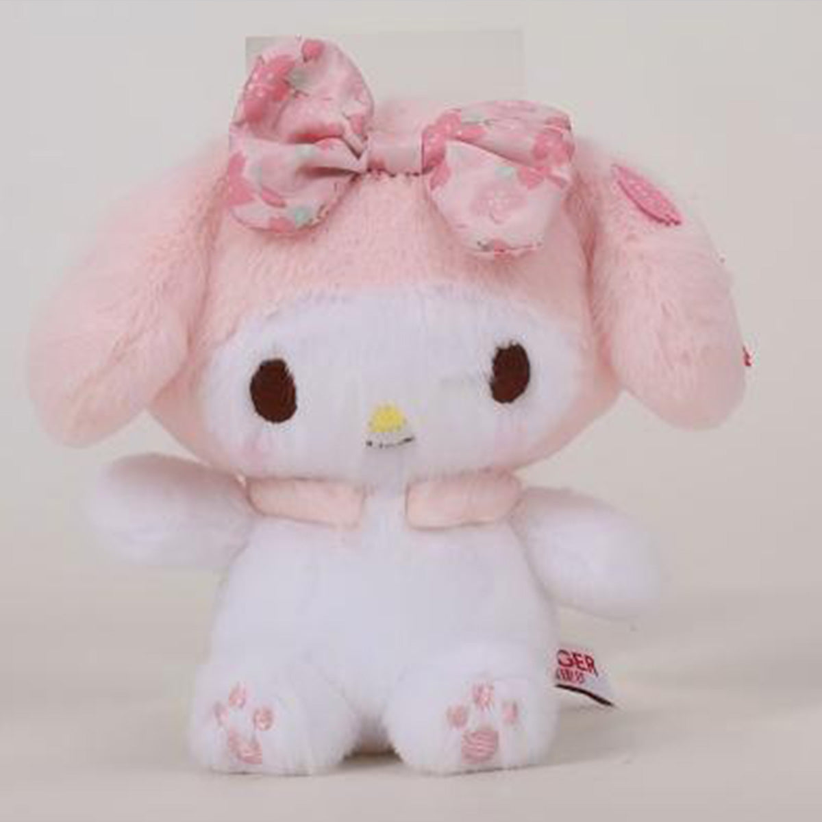 Sanrio Sakura Series Plush Keychain 10cm with My Melody in soft pink and white plush, floral bow, and cherry blossom accents. A charming collectible keychain.